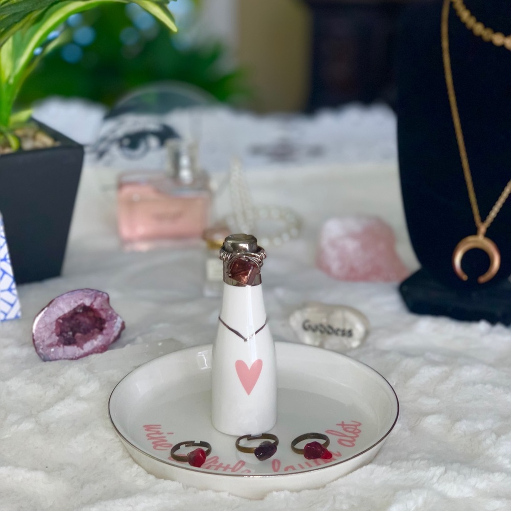 ❗️SOLD❗️ Red Crystal Tumbled Stone Rings